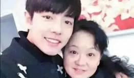 明星爆料吃瓜恋情视频,甜蜜瞬间被偷拍，吃瓜群众热议不已